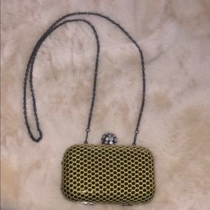 🍾Neon clutch with strap